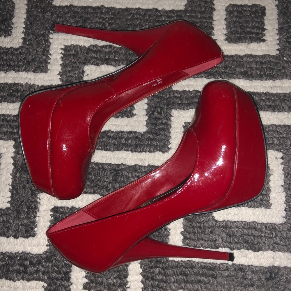 Steve Madden Caryssa Red Patent Pump